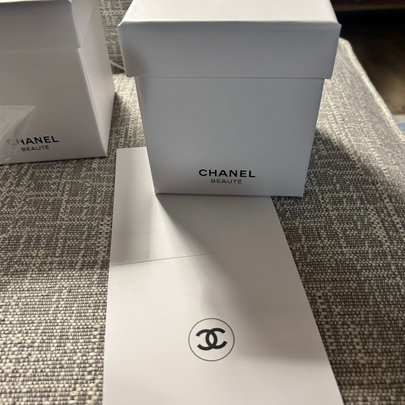 CC 2025 Snow Globe/Limited Edition - Picture 6 of 6